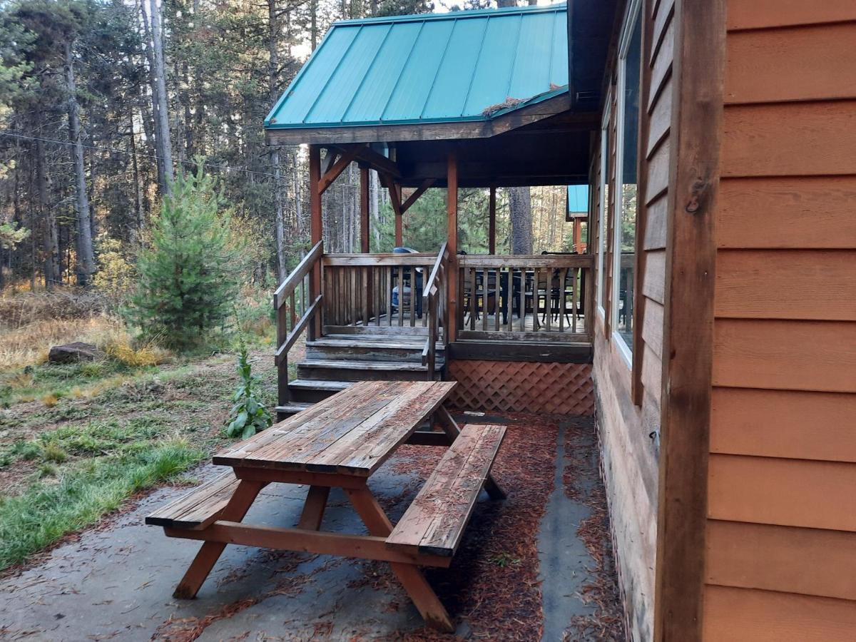 Willamette Pass Inn&Chalets Odell Lake Exteriör bild