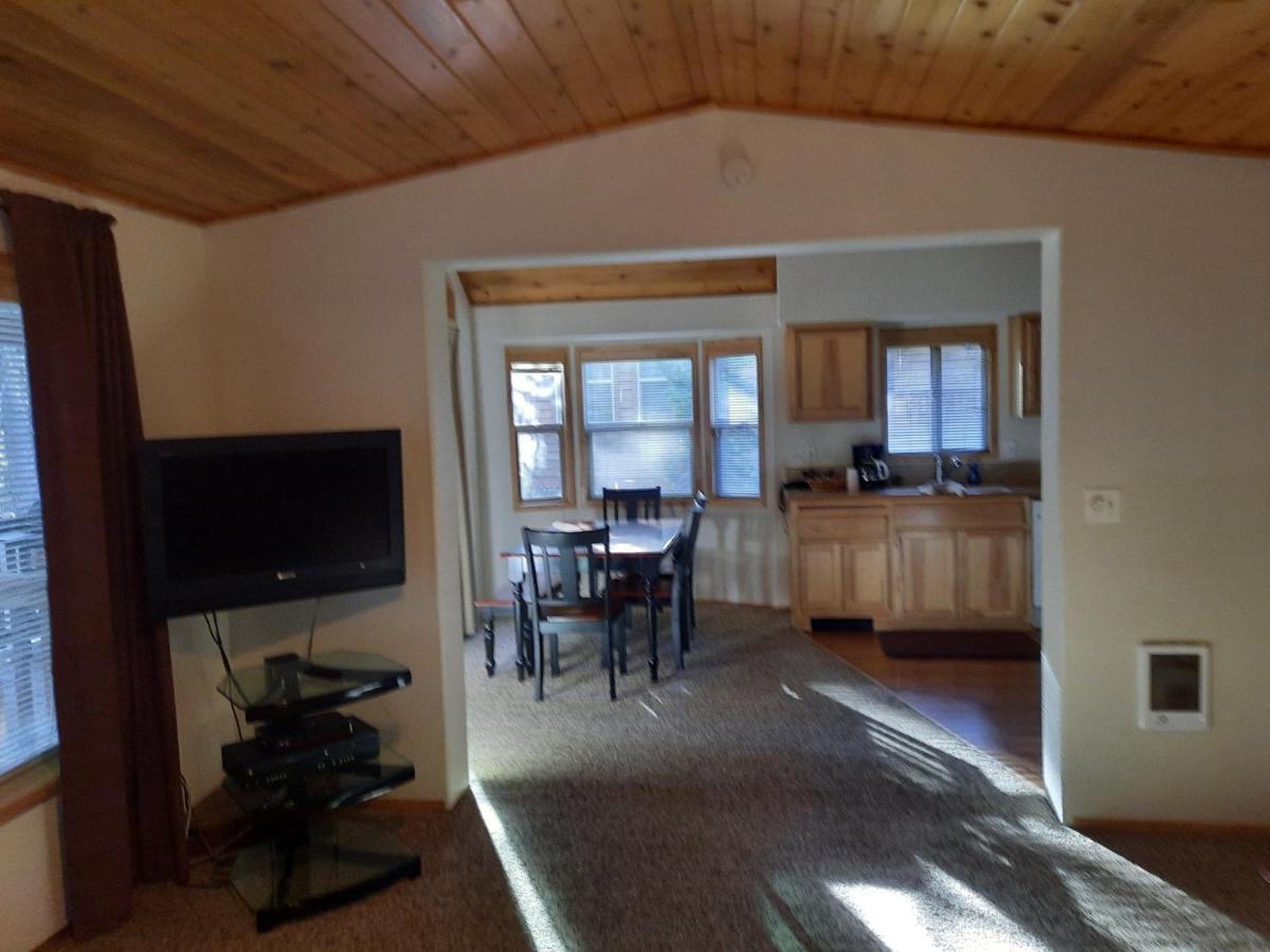 Willamette Pass Inn&Chalets Odell Lake Exteriör bild