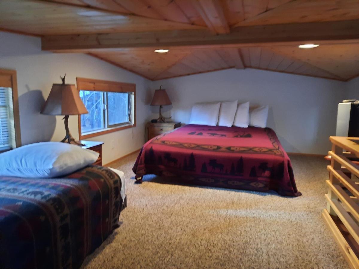 Willamette Pass Inn&Chalets Odell Lake Exteriör bild