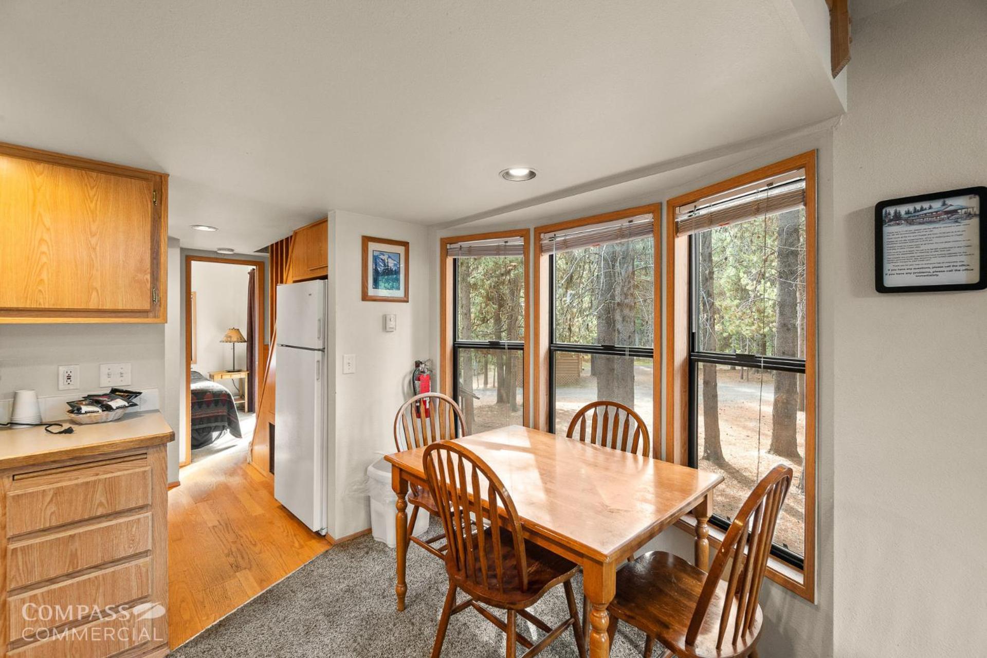 Willamette Pass Inn&Chalets Odell Lake Exteriör bild